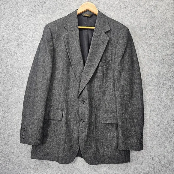 Vintage 90s STRATHMORE Sports Coat Men 40L Medium Long Gray Glen Plaid Union USA